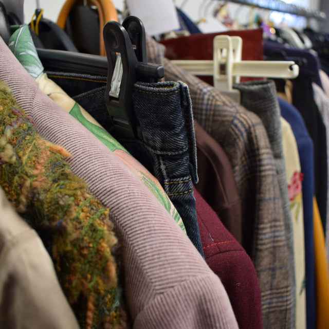 Taking your vintage reselling business online